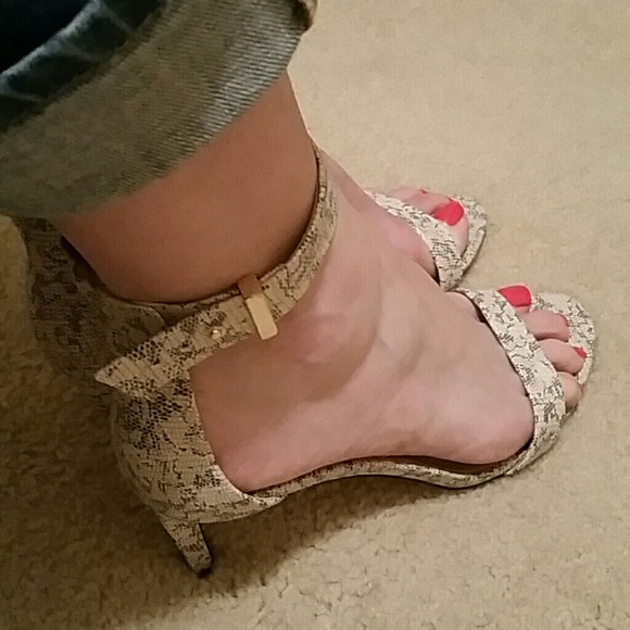 Ann Taylor Shoes - Ann Taylor Low-Heel Lizard Ankle Strap Sandals
